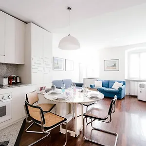  Apartment Downtown Como-porta Torre Flat Italy
