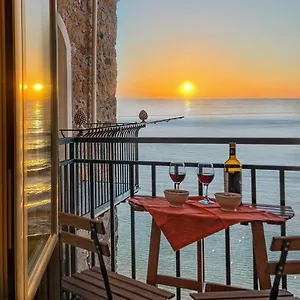  Apartment Tramonto Sul Mare Italy